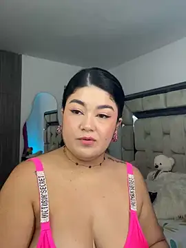 Snapshot of karla_hotgirl chatting on 03.05.25 karla hotgirl online show from 03.05.25