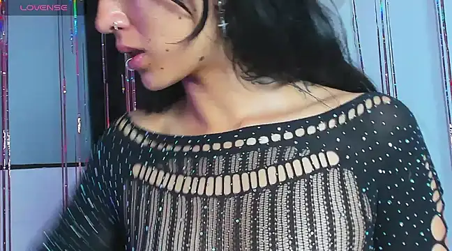 Snapshot of Cleo_Hott chatting on 02.11.25 Cleo Hott online show from 02.11.25