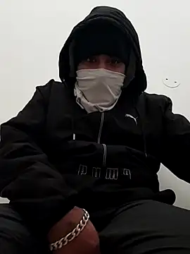 Snapshot of 13lusty chatting on 01.09.25 13lusty online show from 01.09.25