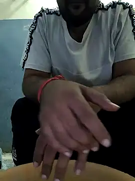 Snapshot of 13lusty chatting on 11.21.25 13lusty online show from 11.21.25