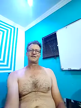 Snapshot of itsmeyes69 chatting on 01.16.25 itsmeyes69 online show from 01.16.25