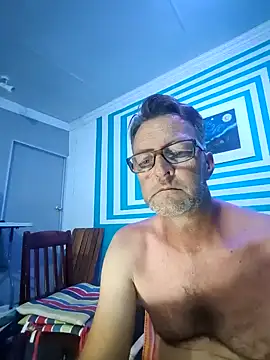 Snapshot of itsmeyes69 chatting on 01.26.25 itsmeyes69 online show from 01.26.25