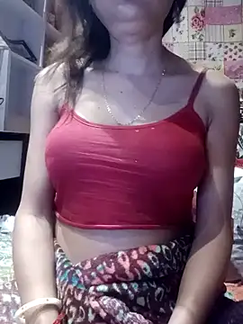 Snapshot of SANA-LEONI chatting on 01.10.25 SANA-LEONI online show from 01.10.25