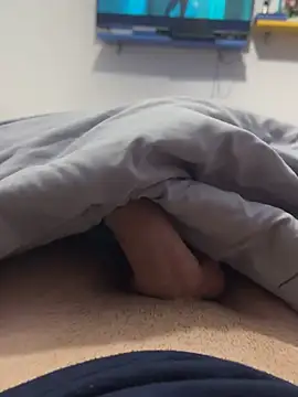 Snapshot of lucarioos06 chatting on 01.17.25 lucarioos06 online show from 01.17.25