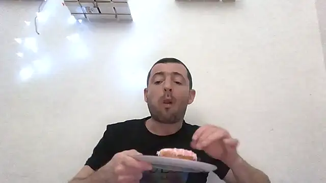 Snapshot of SeX_roomX chatting on 02.26.25 SeX roomX online show from 02.26.25