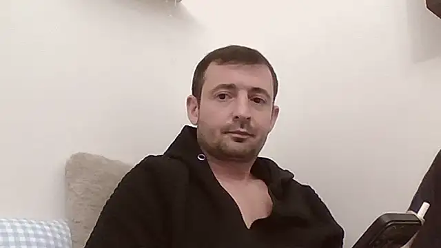 Snapshot of SeX_roomX chatting on 09.25.25 SeX roomX online show from 09.25.25