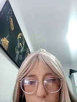 Snapshot of SussanHottye1_ chatting on 02.03.25 SussanHottye1 online show from 02.03.25