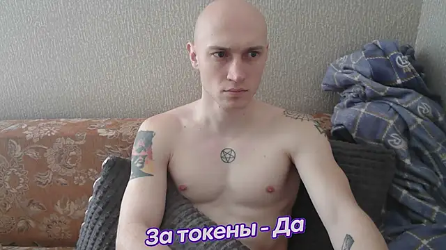 Snapshot of johnny_positive chatting on 03.04.25 johnny positive online show from 03.04.25