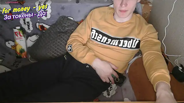 Snapshot of johnny_positive chatting on 03.21.25 johnny positive online show from 03.21.25