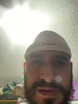 Snapshot of leonardohot1987 chatting on 01.11.25 leonardohot1987 online show from 01.11.25