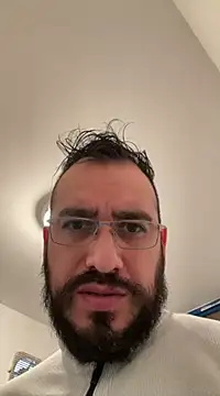 Snapshot of leonardohot1987 chatting on 01.14.25 leonardohot1987 online show from 01.14.25