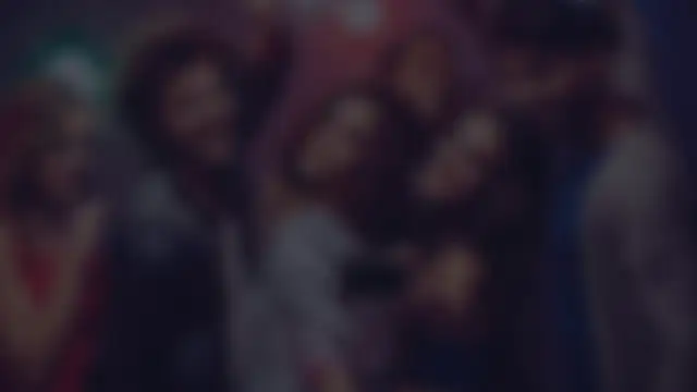 Snapshot of Hey-Cute chatting on 01.28.25 Hey-Cute online show from 01.28.25