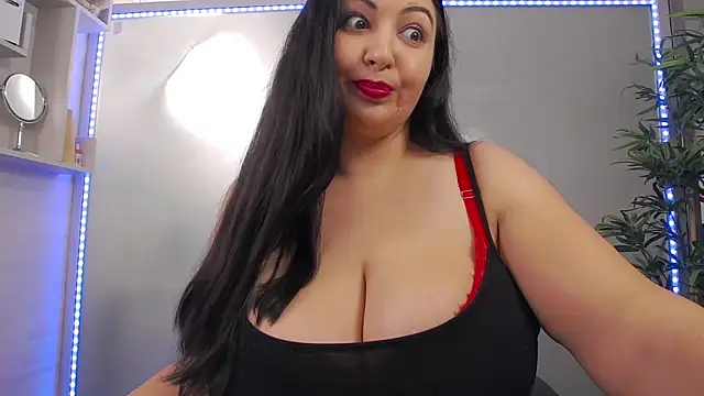 BustyEva  online show from 11.24.25