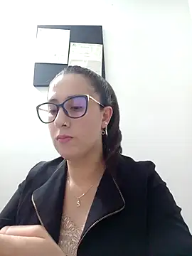 Snapshot of CHARLOTTE_1711 chatting on 02.19.25 CHARLOTTE 1711 online show from 02.19.25