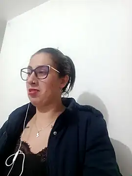 Snapshot of CHARLOTTE_1711 chatting on 03.06.25 CHARLOTTE 1711 online show from 03.06.25