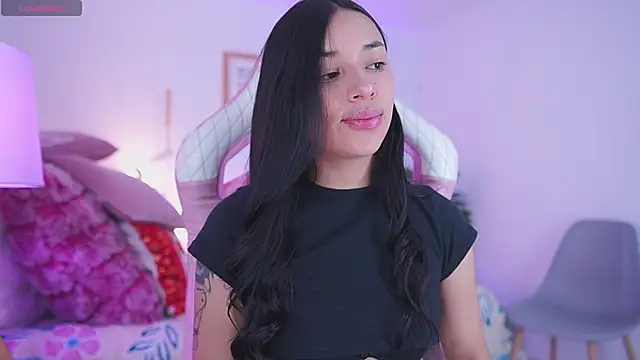 Snapshot of Hade_collinss chatting on 02.11.25 Hade collinss online show from 02.11.25