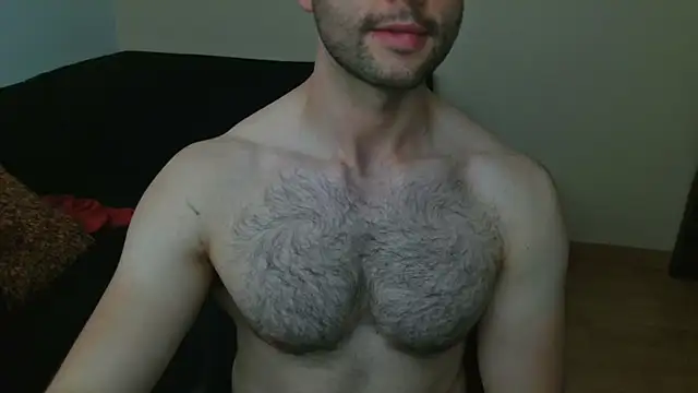 Snapshot of hairyncuteass chatting on 02.07.25 hairyncuteass online show from 02.07.25