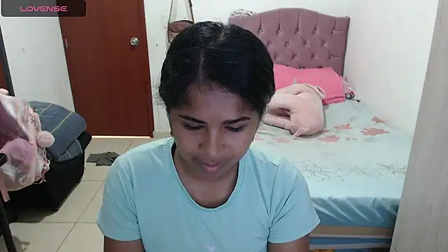 july-feria online show from 10.10.25