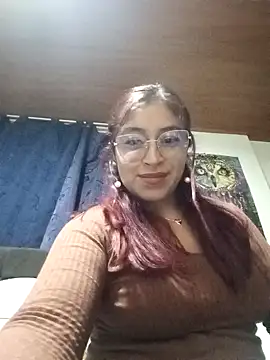 Snapshot of AnonymousGirl chatting on 01.21.25 AnonymousGirl online show from 01.21.25