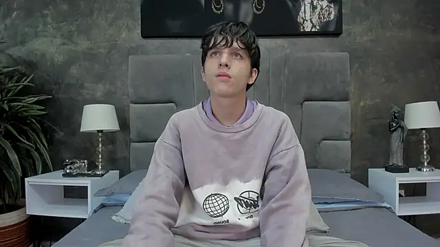 bruce hans online show from 10.18.25