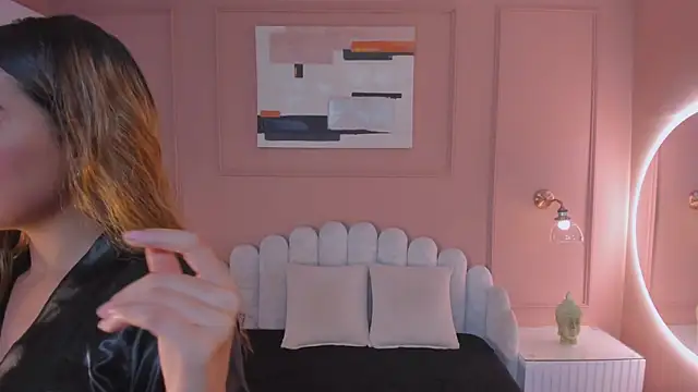 Snapshot of rutila_ford chatting on 02.25.25 rutila ford online show from 02.25.25