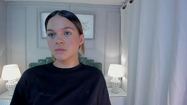 Snapshot of rutila_ford chatting on 03.16.25 rutila ford online show from 03.16.25