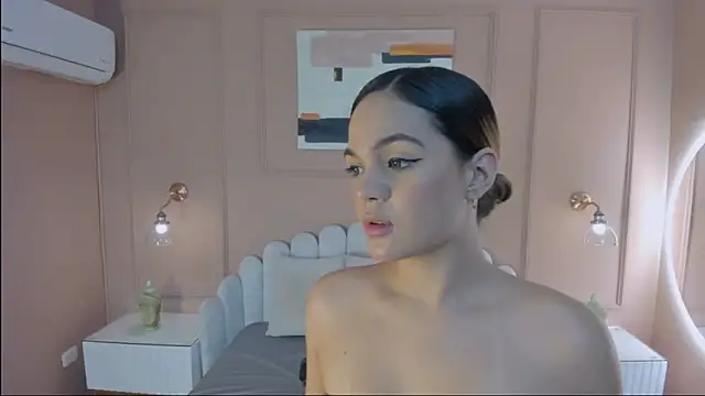 Snapshot of rutila_ford chatting on 03.18.25 rutila ford online show from 03.18.25