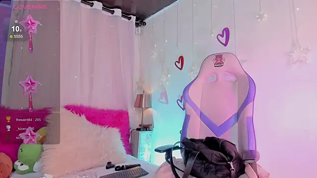 Snapshot of emma_soffia_ chatting on 03.08.25 emma soffia  online show from 03.08.25