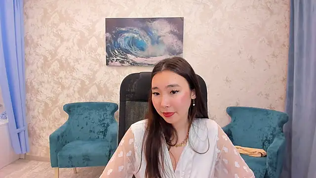 AnnaReyla online show from 03.19.25