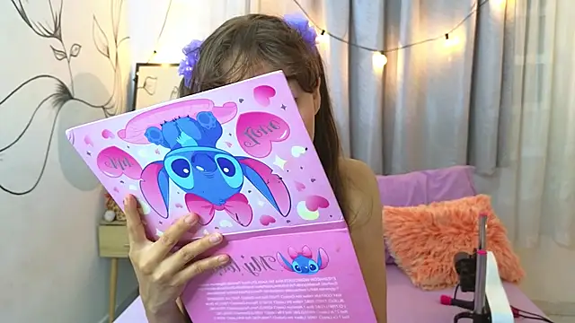 SERAFINA  online show from 10.22.25