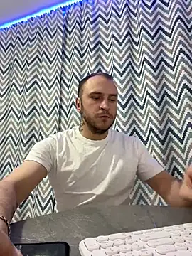 Snapshot of _XxX-XxX_ chatting on 01.17.25 XxX-XxX online show from 01.17.25