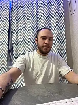 Snapshot of _XxX-XxX_ chatting on 01.25.25 XxX-XxX online show from 01.25.25