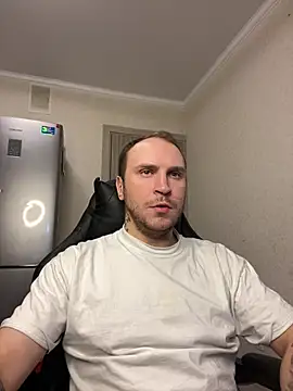Snapshot of _XxX-XxX_ chatting on 02.15.25 XxX-XxX online show from 02.15.25