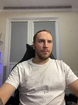 Snapshot of _XxX-XxX_ chatting on 02.27.25 XxX-XxX online show from 02.27.25