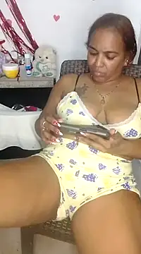 Snapshot of Teresa_mm chatting on 02.25.25 Teresa mm online show from 02.25.25