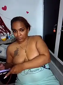 Snapshot of Teresa_mm chatting on 03.05.25 Teresa mm online show from 03.05.25