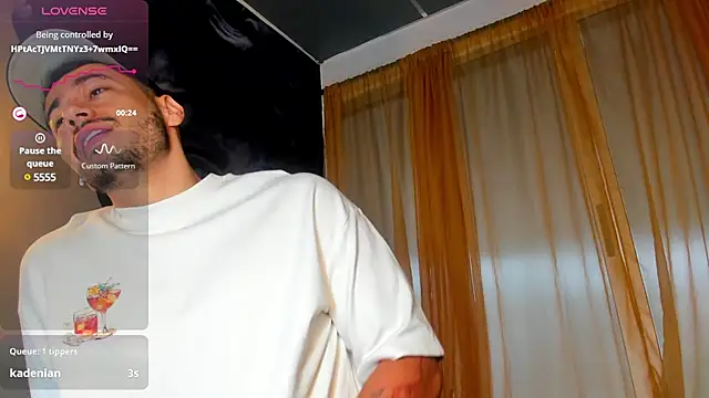 Snapshot of Salvatore_costa chatting on 02.17.25 Salvatore costa online show from 02.17.25
