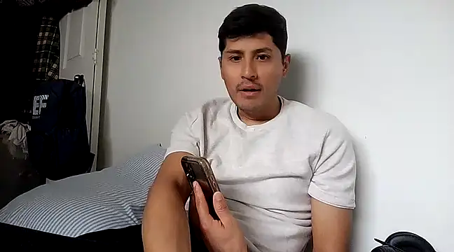 PerroDemonioHot online show from 03.13.25