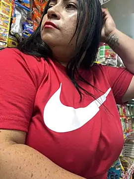 Miia Jazmin online show from 02.11.25