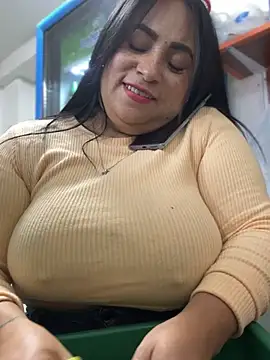 Miia Jazmin online show from 02.21.25