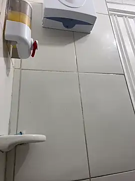 Miia Jazmin online show from 03.22.25