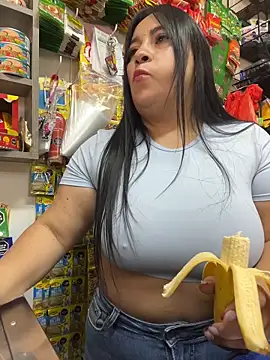 Miia Jazmin online show from 11.11.25