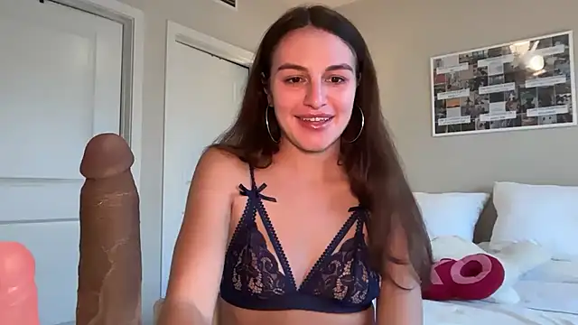 graciesmith27 online show from 10.15.25