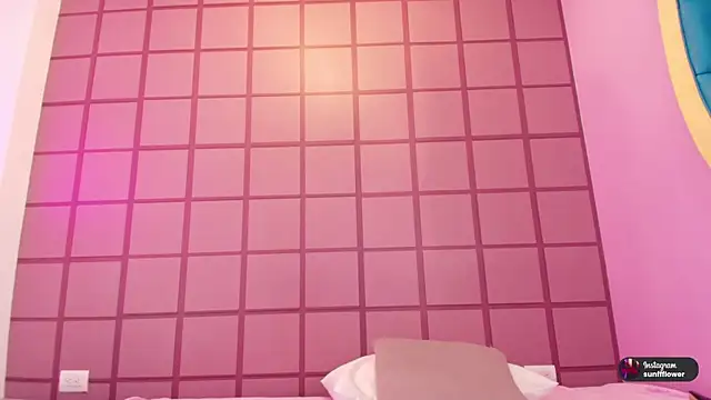 LissMonroe online show from 11.21.25