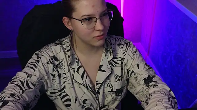 HotBrandyX online show from 03.02.25