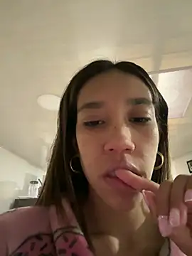 zoe storm online show from 01.21.25