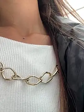 zoe storm online show from 01.22.25