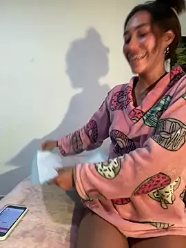 zoe storm online show from 03.18.25