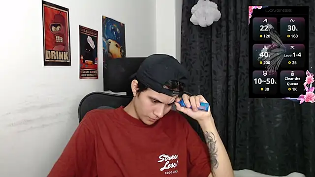 Snapshot of Dha_lia0 chatting on 10.15.25 Dha lia0 online show from 10.15.25