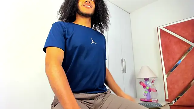 Snapshot of DanteAndKyle chatting on 03.17.25 DanteAndKyle online show from 03.17.25